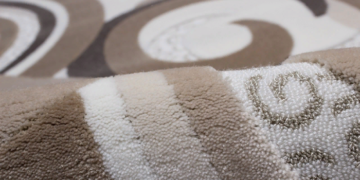 Достоинства и советы по уходу за акриловыми коврами