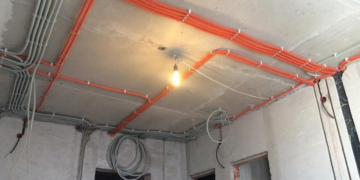 Монтаж электропроводки в офисе: требования и правила