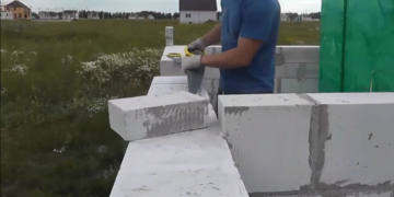 Особенности и технология кладки газобетонных блоков