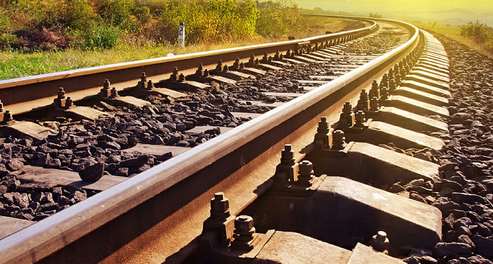 ЖБ шпалы: достоинства, требования и правила укладки