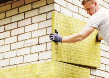 Особенности утепления фасадов жилых домов