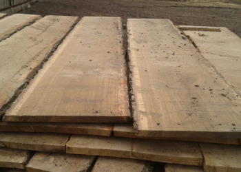 Обрізна дошка з дубу: переваги та призначення