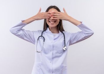 Выбор ткани для женского медицинского халата