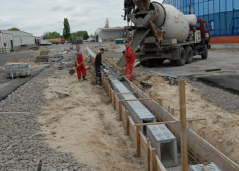 Изготовление и технология монтажа бетонных лотков