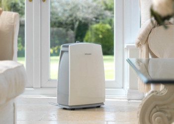 Зачем используют осушитель воздуха в квартире и его плюсы