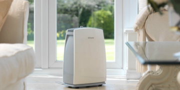 Зачем используют осушитель воздуха в квартире и его плюсы