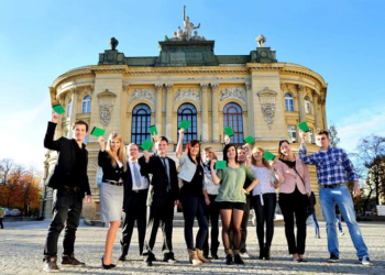 Обучение в магистратуре в Польше: правила и плюсы