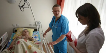 Особенности ухода за пожилыми людьми с болезнями