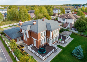 Этапы и особенности покупки участка на Рублевке