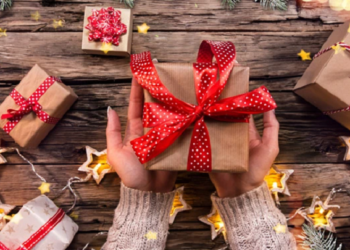 Новорічні подарунки для корпоративу: як обирати та поради