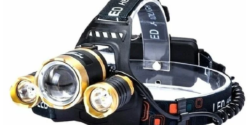 Особенности выбора налобного фонаря и его применение