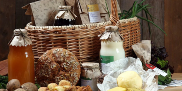 Как оптом покупать продукты питания для кафе и ресторанов