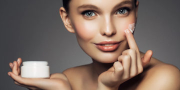 Вибір професійної косметики для обличчя та її основні переваги