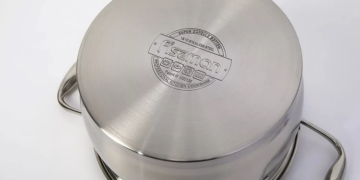 Як вибрати посуд для індукційної плити: поради та правила