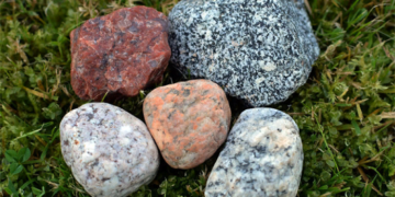 Житомирські граніти: різновиди та поради щодо вибору