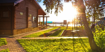 Якісний відпочинок на турбазі у Дніпрі: особливості та поради