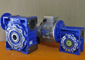 Подробности про червячные редукторы и особенности их применения