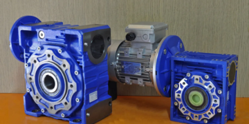 Подробности про червячные редукторы и особенности их применения