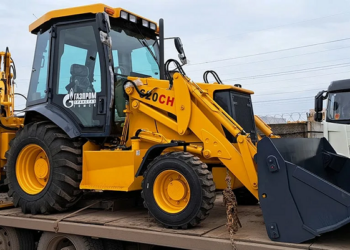 Экскаватор-погрузчик Sinomach и его главные преимущества