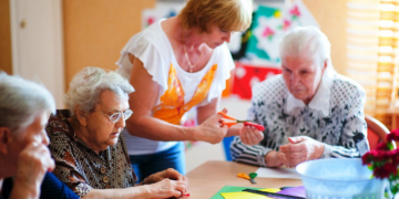 Пансіонат для літніх людей: особливості та переваги