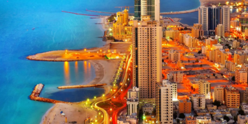 Ajman walking tour: top tourist attractions and landmarks