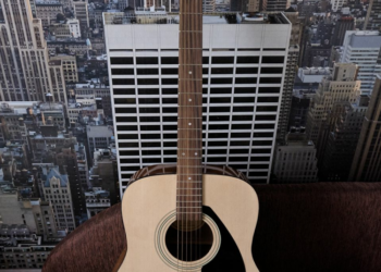 Акустические гитары Yamaha: разнообразие моделей, характеристики и советы по выбору