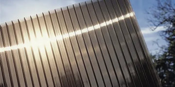 Бронзовый поликарбонат: достоинства, характеристики и выбор