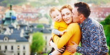 Как найти работу в Польше семейной паре с ребенком