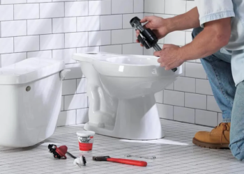 Как выполнить установку унитаза: требования, правила и советы