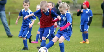 Футбол для детей: достоинства и критерии выбора школы