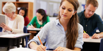 Почему стоит обучаться на дополнительных курсах и советы