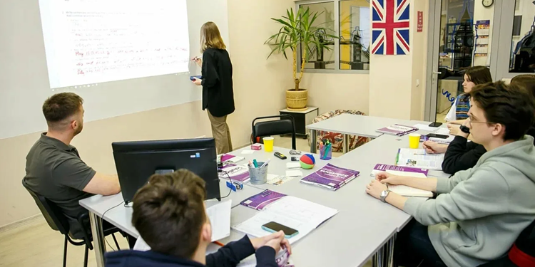 Подробиці про школу Priority Language School та її переваги