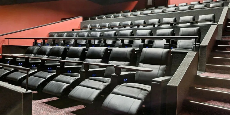 Лучшие фильмы комедии 2025 года: обзор и сюжет