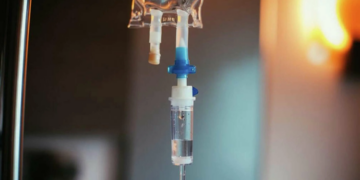 Причины, по которым ставят капельницы от похмелья