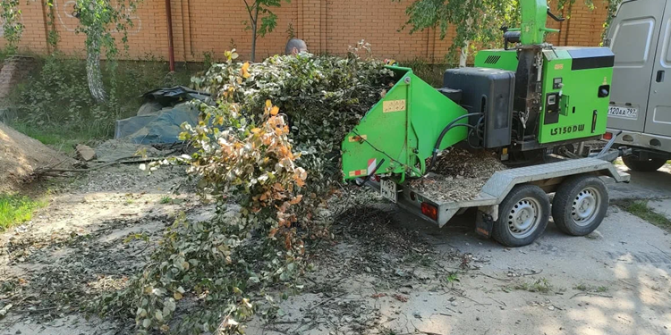 Что такое веткоизмельчитель и принцип его применения