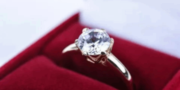 Как продать кольцо с бриллиантом и советы