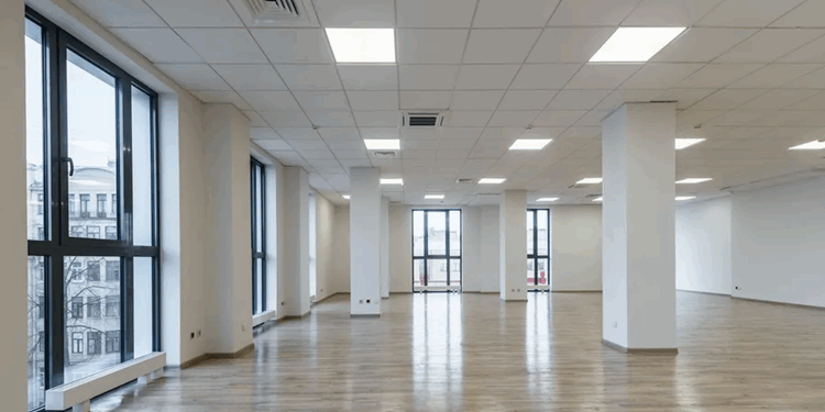 Как выгодно купить коммерческую недвижимость в Москве