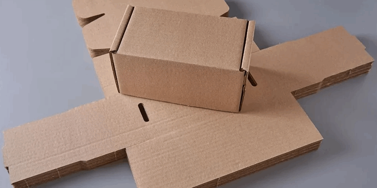 Сборка самосборных коробок из картона и их разновидности