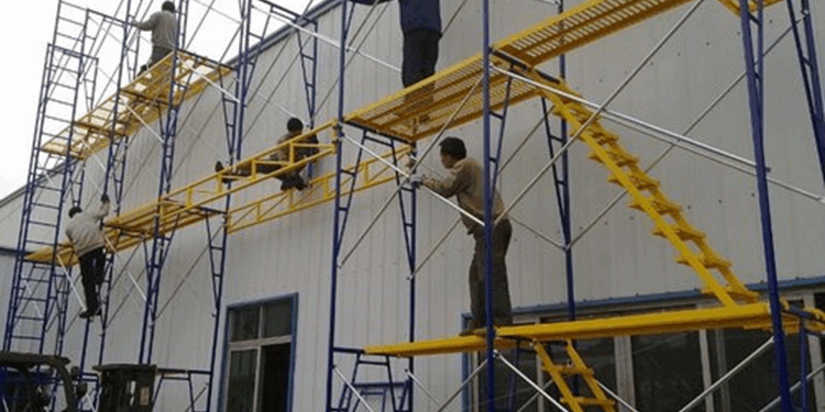 Понятие о рамных строительных лесах и их преимущества