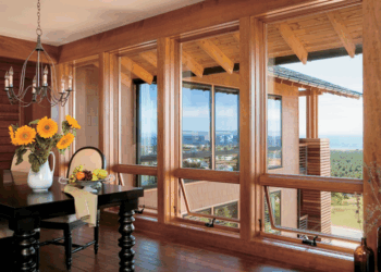 Как правильно установить деревянные окна и их достоинства