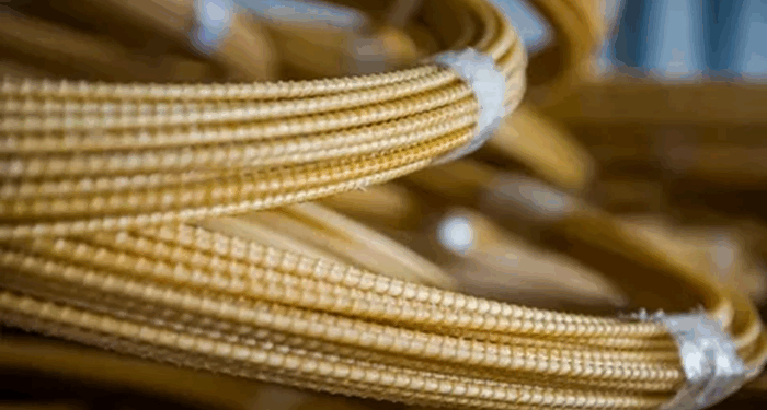 Де застосовуються оцинковані троси: від будівництва до декору