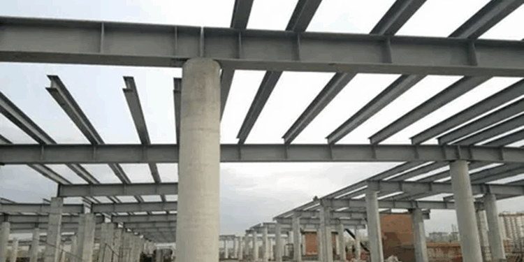 Двутавровые балки в строительстве: требования и выбор