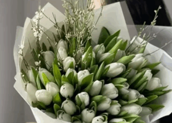 Как оформить букеты из тюльпанов и несколько советов