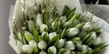Как оформить букеты из тюльпанов и несколько советов