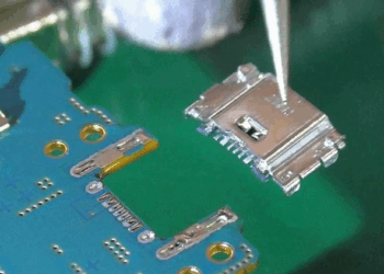 Замена гнезда зарядки телефона: правила и советы