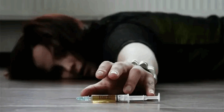 Как распознать наркотическую зависимость: что нужно знать