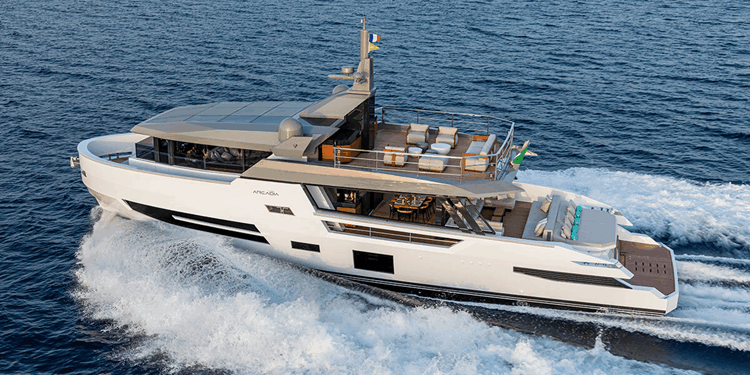 Яхты Arcadia A80: обзор и основные характеристики