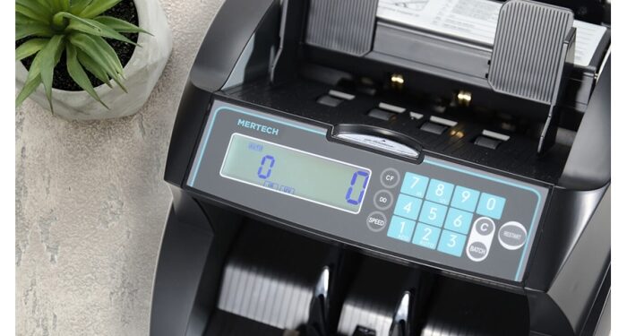 Счётчики и детекторы валют: зачем нужны и как выбрать правильно