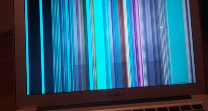 Полоски на дисплее компьютера: почему появляются и как исправить