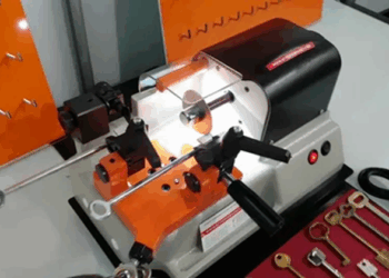 Станки для ключей: требования, виды и рекомендации по выбору